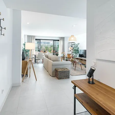 Sb4bb - Apotel Mesas By Roomservices Apartment